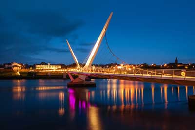 Derry-Peace-Bridge Premier Tours Ireland Peace Bridge link